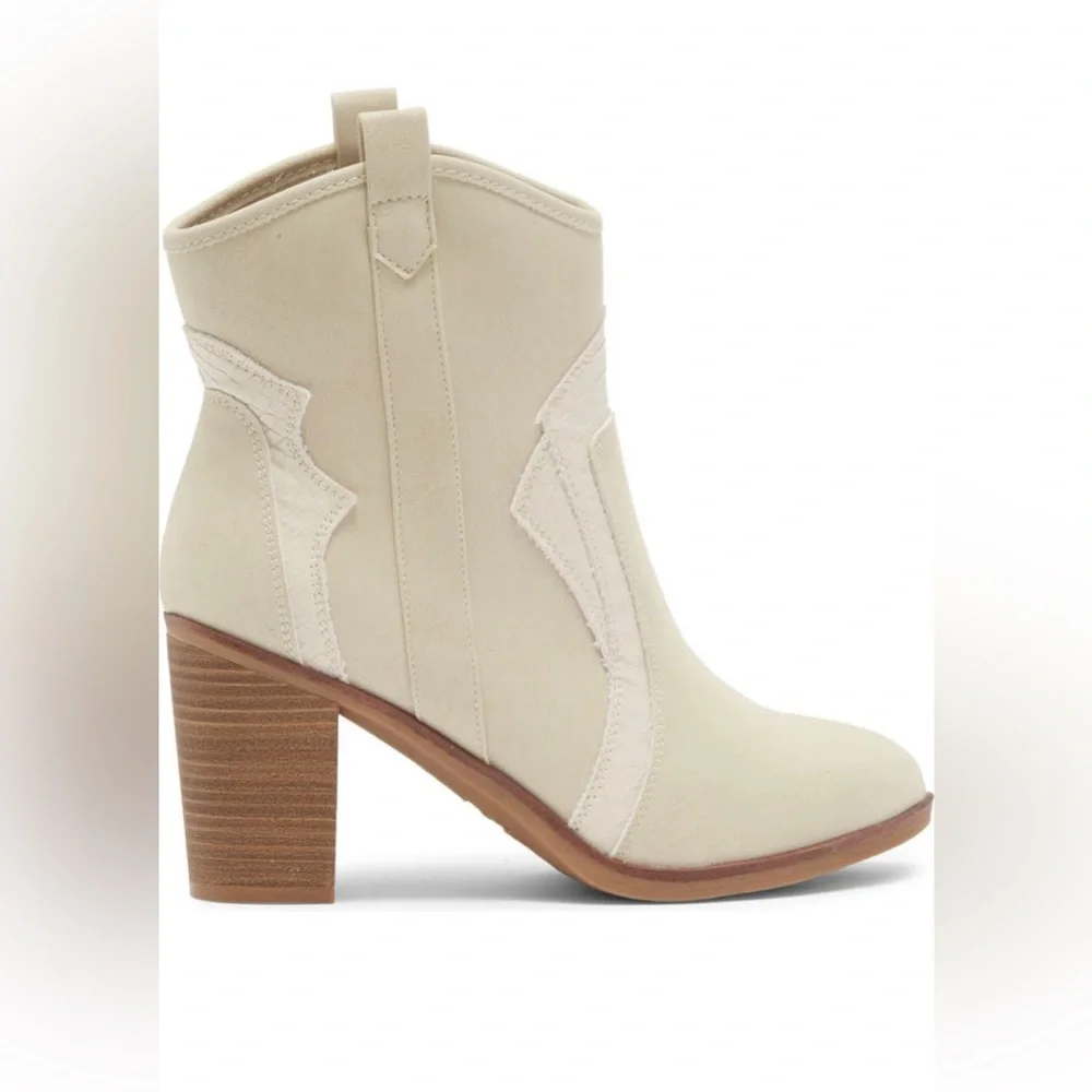 MIA Simmone Cowboy Boots ivory